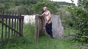 Guy finds old licking and toying his girlfriend