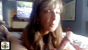 Sexy MILF Marie Swallows A Big Succulent Load
